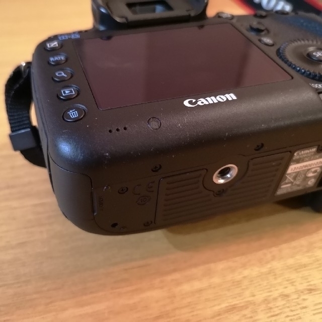 Canon(キヤノン)のCanonEOS 5D Mark III EF24-105 F4L IS USM スマホ/家電/カメラのカメラ(デジタル一眼)の商品写真