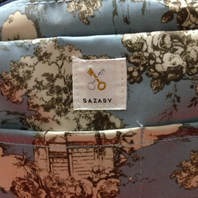 SAZABY(サザビー)のサザビー クラシック柄大型多機能ポーチ レディースのファッション小物(ポーチ)の商品写真
