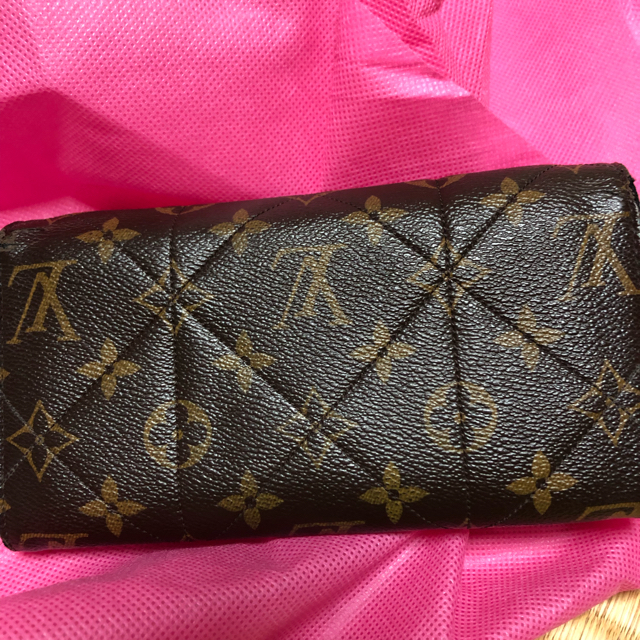 LV ルイヴィトン  ポルトフォイユ サラ 3