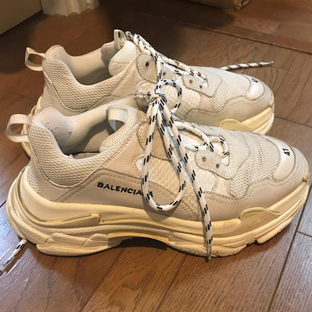 Balenciaga(バレンシアガ)のバレンシアガ triple S 41 vetements 登坂広臣着用 メンズの靴/シューズ(スニーカー)の商品写真