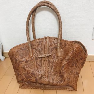 グレースコンチネンタル(GRACE CONTINENTAL)の【限定品】グレースコンチネンタル  カービングバッグ ティエラ(トートバッグ)