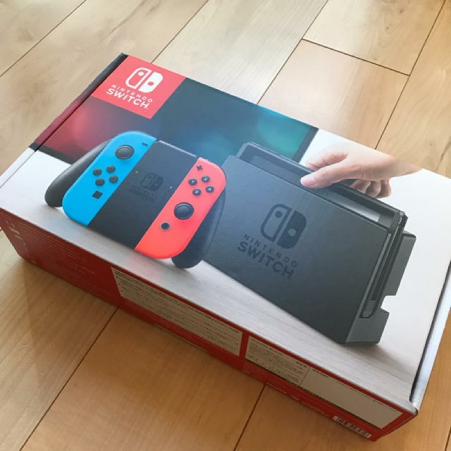 新品未開封　Nintendo Switch 本体　ネオンカラー