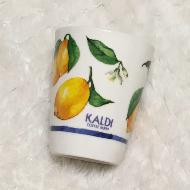 KALDI(カルディ)のKALDI／陶器ショットグラス インテリア/住まい/日用品のキッチン/食器(アルコールグッズ)の商品写真