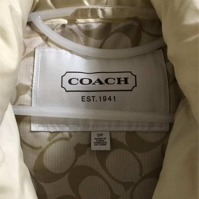 COACH(コーチ)のコーチ ダウンベスト ダウン レディースのジャケット/アウター(ダウンベスト)の商品写真