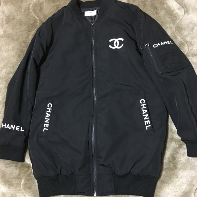 CHANEL - さかもっちゃん様専用 CHANEL ノベルティ ブルゾン の通販 by ユリコマ's shop｜シャネルならラクマ