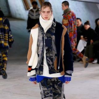 sacai(ネックウォーマー)のフリマアイテム一覧 sacai(ネックウォーマー)のフリマアイテム一覧