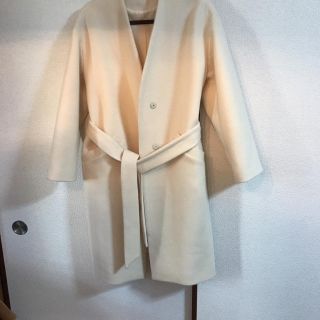 アパートバイローリーズ(apart by lowrys)のアパートバイローリーズ ビジュウVノーカラーコート(ロングコート)