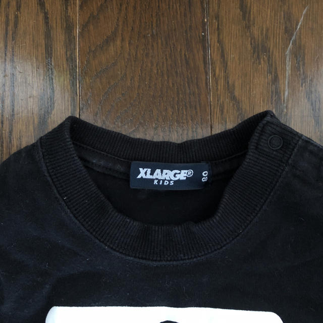 XLARGE(エクストララージ)のXLARGEキッズ Tシャツ 80 キッズ/ベビー/マタニティのベビー服(~85cm)(Ｔシャツ)の商品写真