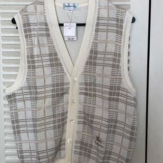 バーバリー(BURBERRY)の新品未使用 バーバリーベスト 男性用Mサイズ 27000円の購入品(ベスト)