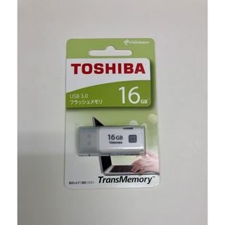 トウシバ(東芝)の新品 未使用  TOSHIBA  フラッシュメモリ 16GB 東芝(PC周辺機器)