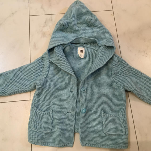 babyGAP(ベビーギャップ)のGAP ベビー  くま耳カーディガン  70 キッズ/ベビー/マタニティのベビー服(~85cm)(カーディガン/ボレロ)の商品写真