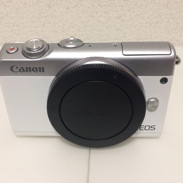 Wi-Fi内蔵　ミラーレス　CANON EOS M100　レンズキット