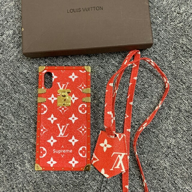 Supreme/red/lv　iphone XS ケース携帯ケースの通販 by おまゆ👖's shop｜ラクマ