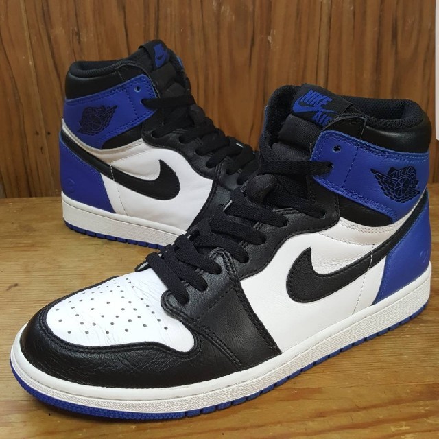 NIKE(ナイキ)の美中古 28cm 国内正規品 FRAGMENT × AIR JORDAN 1 メンズの靴/シューズ(スニーカー)の商品写真