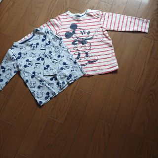 エイチアンドエム(H&M)の☆ミッキーマウス☆ロングTシャツ二枚セット(Tシャツ/カットソー)