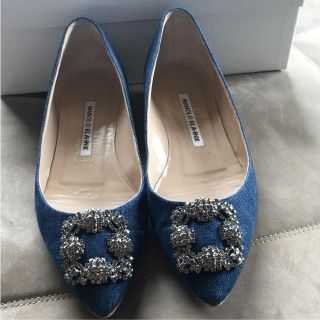 マノロブラニク(MANOLO BLAHNIK)のマノロブラニク ハンギシ デニム 37(バレエシューズ)