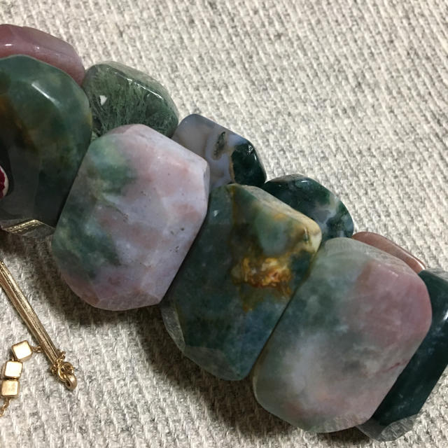 Anthropologie(アンソロポロジー)の新品未使用　Anthropologie bracelet レディースのアクセサリー(ブレスレット/バングル)の商品写真