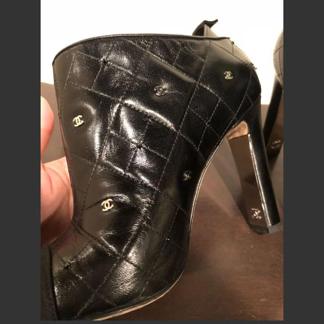 正規品質保証】 シャネル CHANEL ショートブーツ 371/2 正規品質保証】 シャネル CHANEL ショートブーツ 371/2