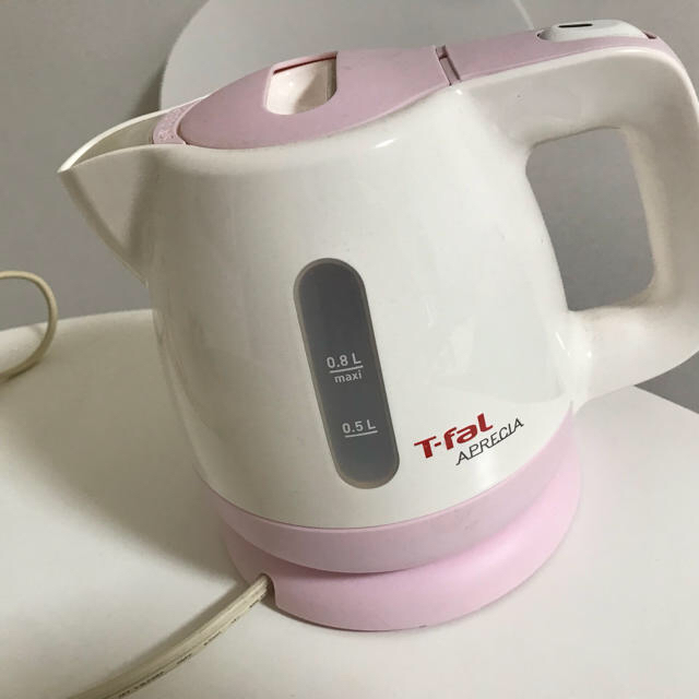 T-fal(ティファール)のT-fal♥️電気ケトル✨ 12/24までの出品 スマホ/家電/カメラの生活家電(電気ケトル)の商品写真