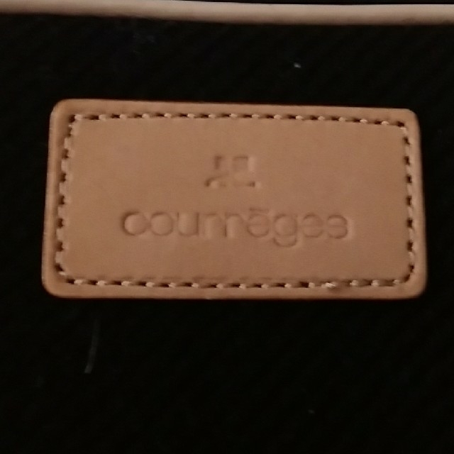 Courreges(クレージュ)の値下げ！クレージュのポーチ レディースのファッション小物(ポーチ)の商品写真