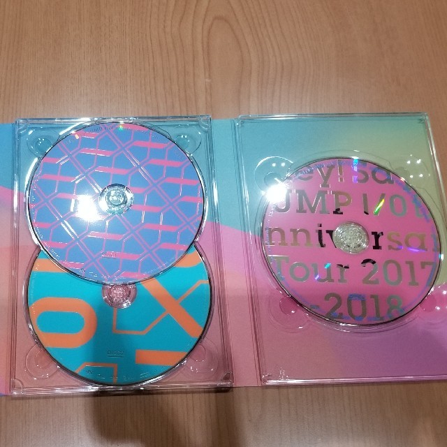 Hey! Say! JUMP(ヘイセイジャンプ)のHey!Say!JUMP I/Oth Tour 2017-2018　dvd 美品 エンタメ/ホビーのDVD/ブルーレイ(ミュージック)の商品写真