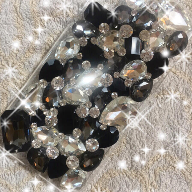 キラキラ ガラスストーン デコ iphone ケース カバーの通販 by デコショップ  雅｜ラクマ