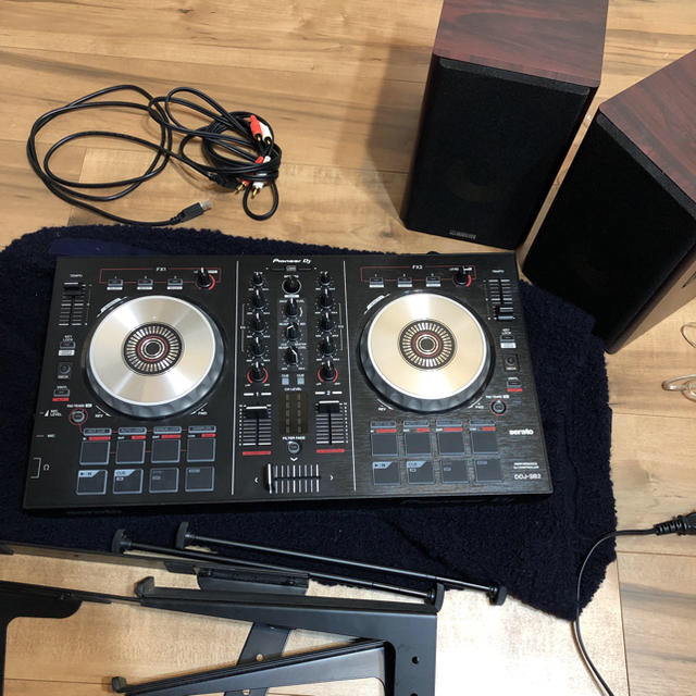 Pioneer(パイオニア)の取り置き中、 DDJ-SB2 DJコントローラー ターンテーブル dj初心者 楽器のDJ機器(ターンテーブル)の商品写真