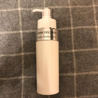 コスメデコルテ(COSME DECORTE)の専用です！！ 新品・送料込み！ コスメデコルテ セルジェニー 美白乳液(乳液/ミルク)