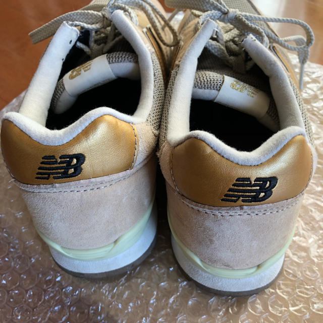 New Balance - ニューバランス 996 ゴールド 24cmの通販 by New Balance - ニューバランス 996 ゴールド 24cmの通販 by