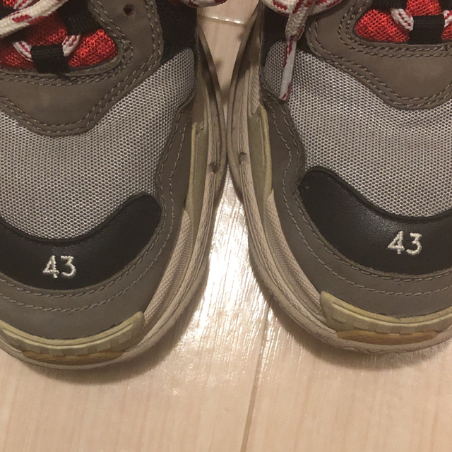 Balenciaga(バレンシアガ)のイタリア製 BALENCIAGA triple s 43 メンズの靴/シューズ(スニーカー)の商品写真