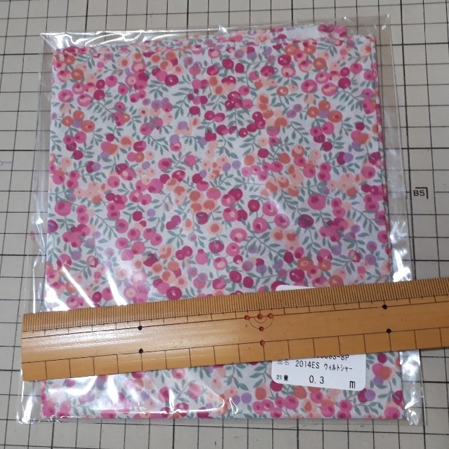 ウィルトシャー リバティ タナローン ピンク ハンドメイドの素材/材料(生地/糸)の商品写真