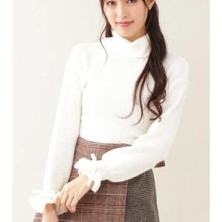 ジルバイジルスチュアート(JILL by JILLSTUART)の新品タグつき ジルバイジルスチュアート  ブークレラメニット(ニット/セーター)