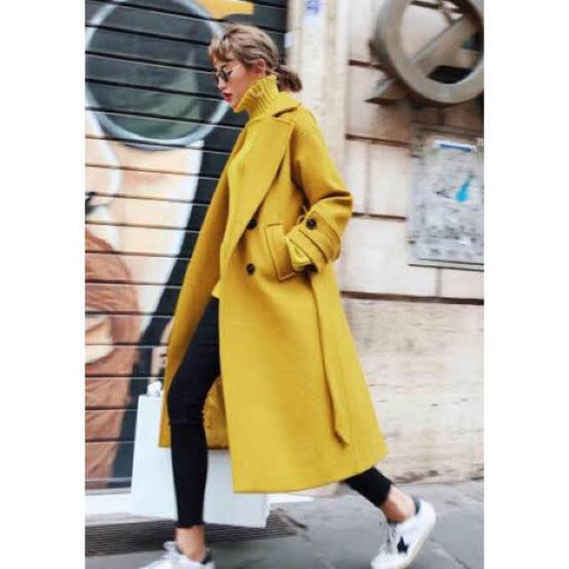 ZARA(ザラ)のbirthday bash yellow coat Mサイズ レディースのジャケット/アウター(ロングコート)の商品写真