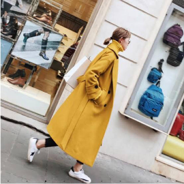 ZARA(ザラ)のbirthday bash yellow coat Mサイズ レディースのジャケット/アウター(ロングコート)の商品写真