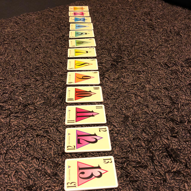 〈希少品・送料込〉ピラミッドカードゲーム エンタメ/ホビーのテーブルゲーム/ホビー(トランプ/UNO)の商品写真