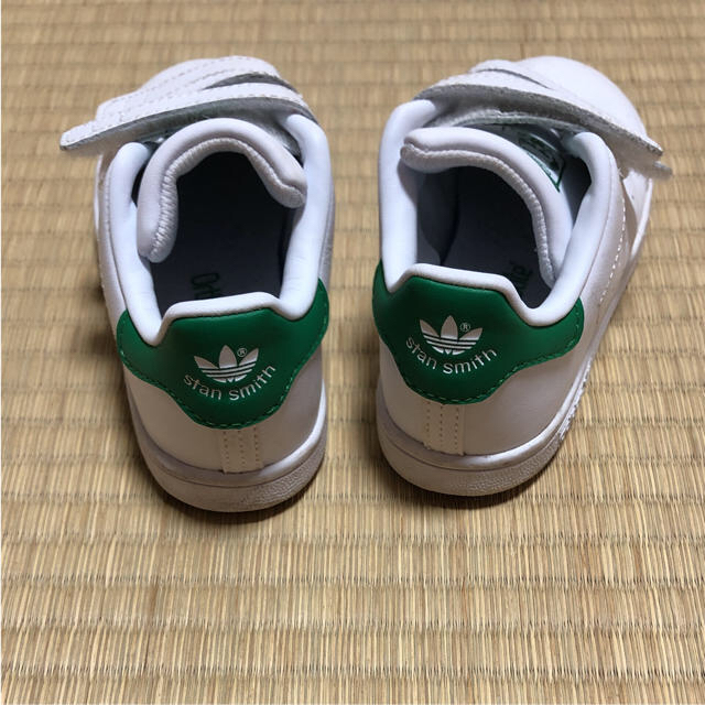 adidas(アディダス)のスタンスミス キッズ キッズ/ベビー/マタニティのキッズ靴/シューズ(15cm~)(スニーカー)の商品写真