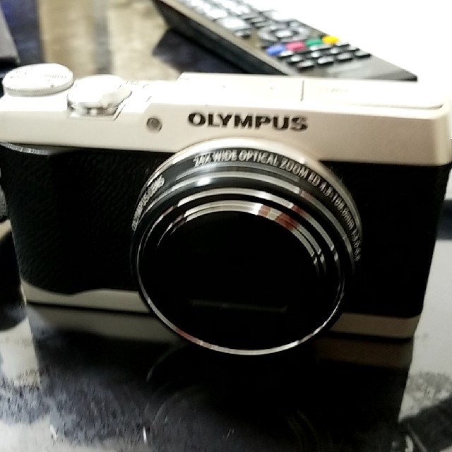 OLYMPUS(オリンパス)のオリンパス OLYMPUS デジカメ SH-2 スマホ/家電/カメラのカメラ(コンパクトデジタルカメラ)の商品写真