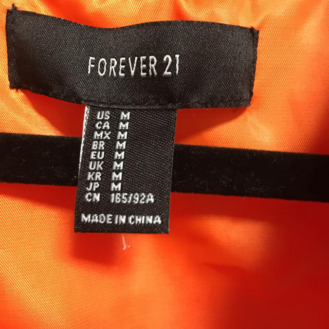 FOREVER 21(フォーエバートゥエンティーワン)のブルゾン 近日処分です レディースのジャケット/アウター(ブルゾン)の商品写真