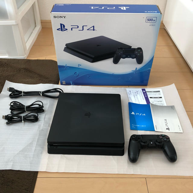 PlayStation4(プレイステーション4)のプレイステーション4 PS4 CUH-2000A BO1 エンタメ/ホビーのゲームソフト/ゲーム機本体(家庭用ゲーム機本体)の商品写真