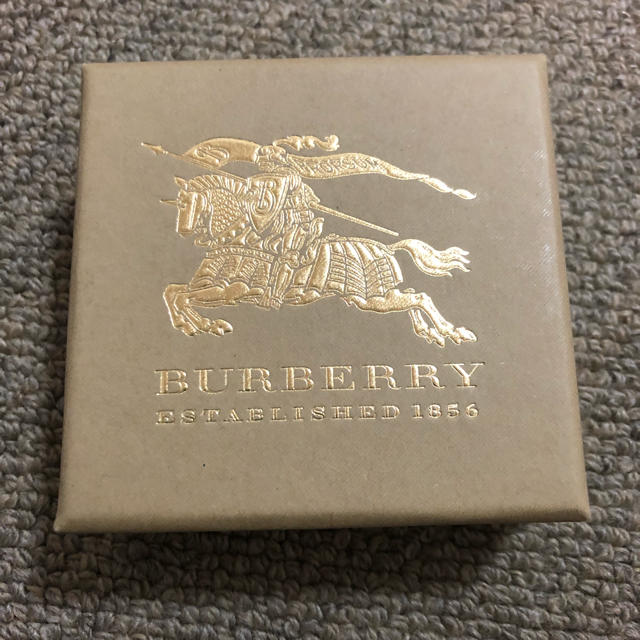 BURBERRY(バーバリー)のバーバリー 箱 レディースのバッグ(ショップ袋)の商品写真