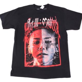 ビッグバン(BIGBANG)の【 YG公式 】Lサイズ G-DRAGON MOTTE Tシャツ(アイドルグッズ)