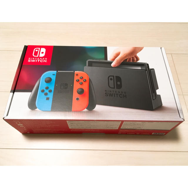 Nintendo Switch(ニンテンドースイッチ)のニンテンドースイッチ ネオンカラー ヒデ様専用 エンタメ/ホビーのゲームソフト/ゲーム機本体(家庭用ゲーム機本体)の商品写真