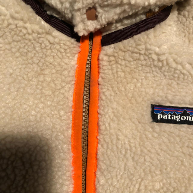 patagonia(パタゴニア)のパタゴニア リバーシブル ジャケット キッズ/ベビー/マタニティのベビー服(~85cm)(ジャケット/コート)の商品写真