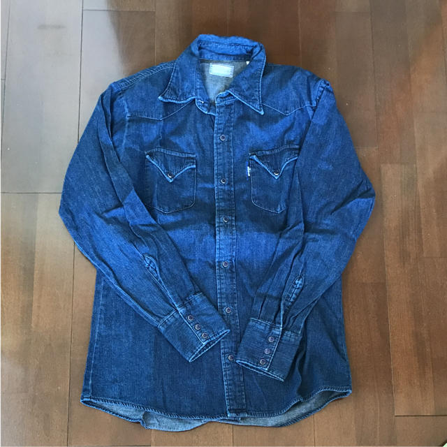 BLUE BLUE(ブルーブルー)のデニムシャツ BLUE BLUE メンズのトップス(シャツ)の商品写真