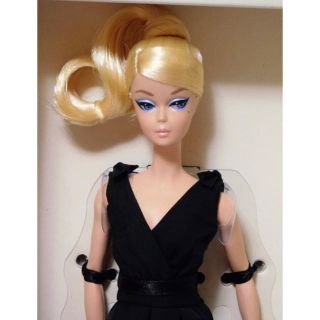 バービー(Barbie)の日本未発売 限定品 シルクストーン バービー  ゴールドレーベル 完売品 (その他)