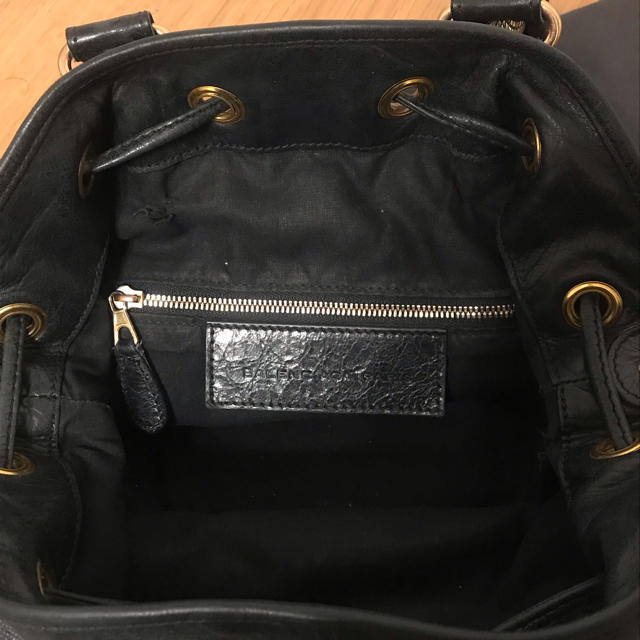 Balenciaga(バレンシアガ)のBalenciaga Mini Pompon Gold&Black レディースのバッグ(ハンドバッグ)の商品写真