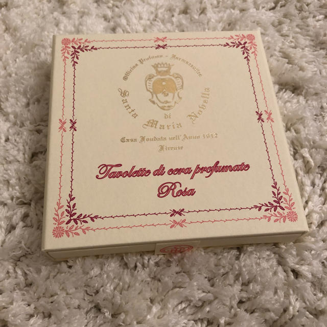 Santa Maria Novella(サンタマリアノヴェッラ)のサンタマリアノヴェッラ ローズタボレッタ 未開封 コスメ/美容のリラクゼーション(アロマグッズ)の商品写真