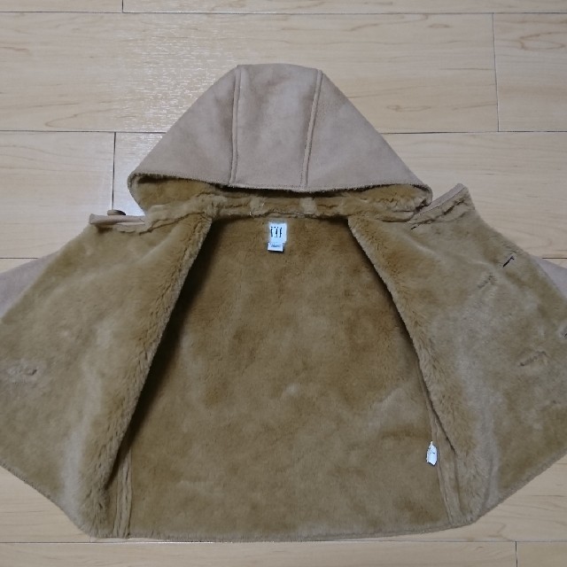 babyGAP(ベビーギャップ)のあさママ様専用   babyGAP ムートンコート 90 キッズ/ベビー/マタニティのベビー服(~85cm)(ジャケット/コート)の商品写真