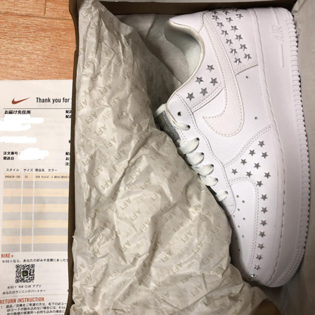 NIKE(ナイキ)のNIKE ☆ AIR FORCE1 ’07 XX STAR STUDDED レディースの靴/シューズ(スニーカー)の商品写真