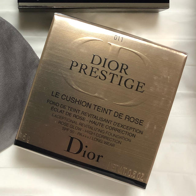 Dior(ディオール)のDior ディオール プレステージ ル クッション タン ドゥ ローズ コスメ/美容のベースメイク/化粧品(ファンデーション)の商品写真